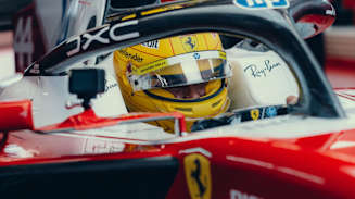 In pista con Scuderia Ferrari HP