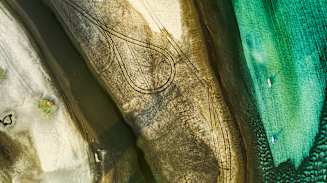 Navigating Volatility in Natural Resources: Risk Management as a Value Driver