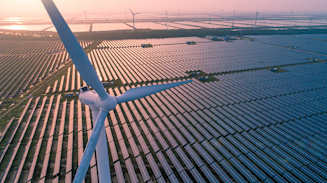 Navigating Risk Across the Clean Energy Lifecycle from Design to Decommissioning