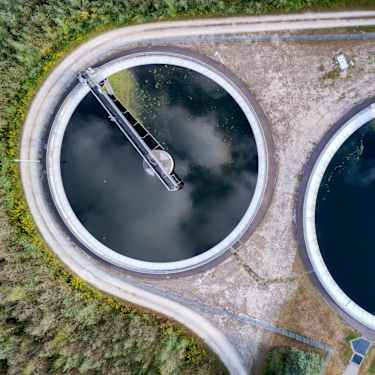 Emerging Risks in Energy Transition Investment