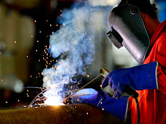 Turning Risk into Resilience in the Industrials and Manufacturing Industry