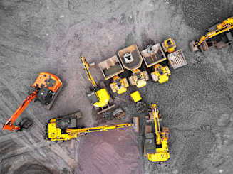 Better Decisions on Risk Capital and Human Capital for Mining Organizations